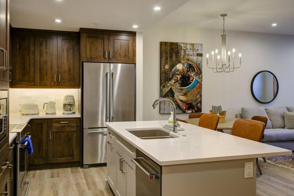 Pinecrest Hideaway *
